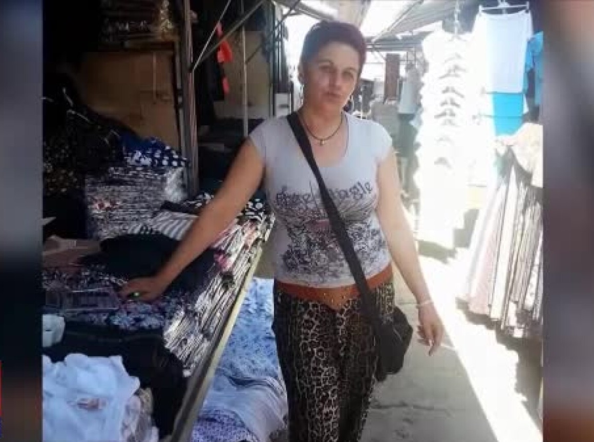 Trupul romancei ucise si ingropate in curtea casei de catre contabila sa in Serbia, repatriat