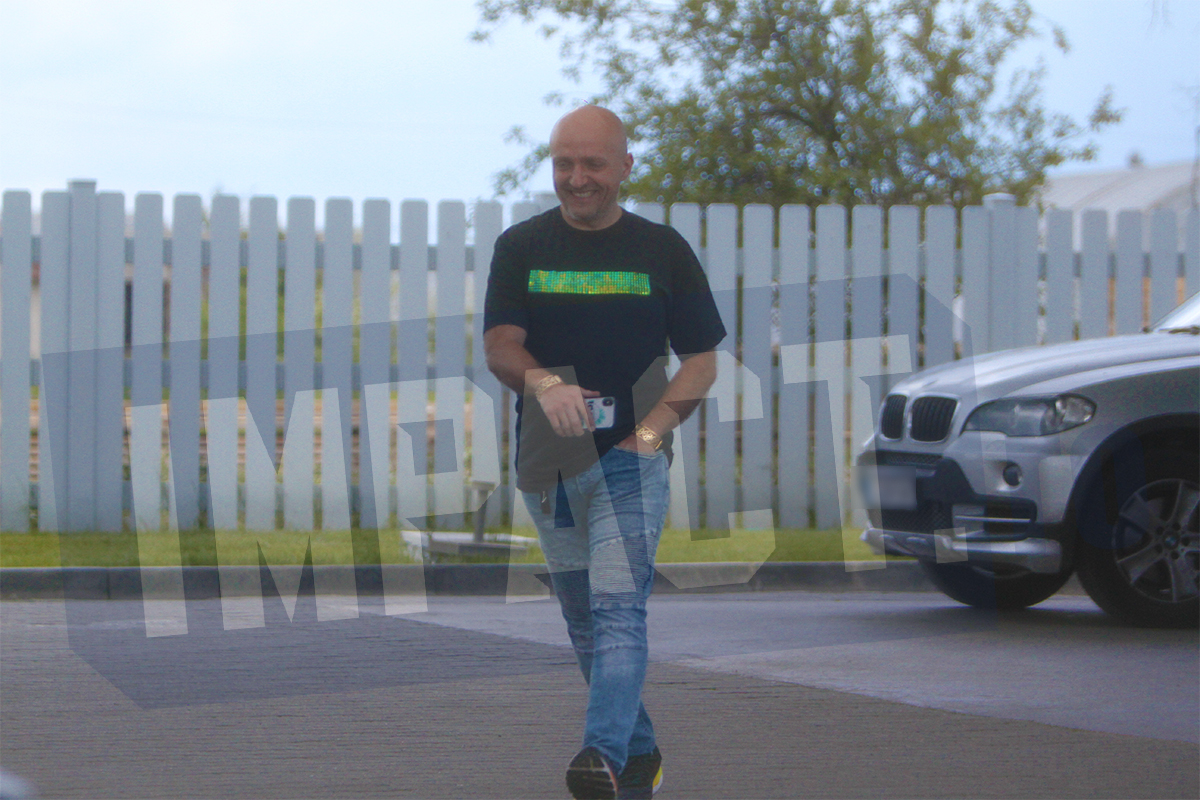 Cum a fost surprins Costi Ioniță la o benzinărie