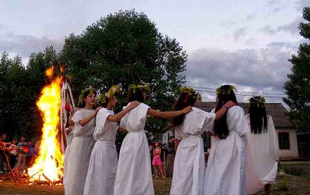 De unde vine denumirea de solstitiu de vara