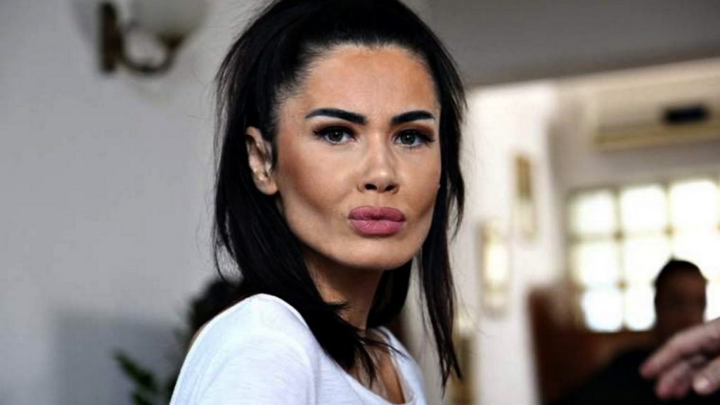Oana Zăvoranu s-a dezlănţuit pe Instagram. A înjurat fără nicio jenă. Cine este vedeta pe care Querida a jignit-o în ultimul hal