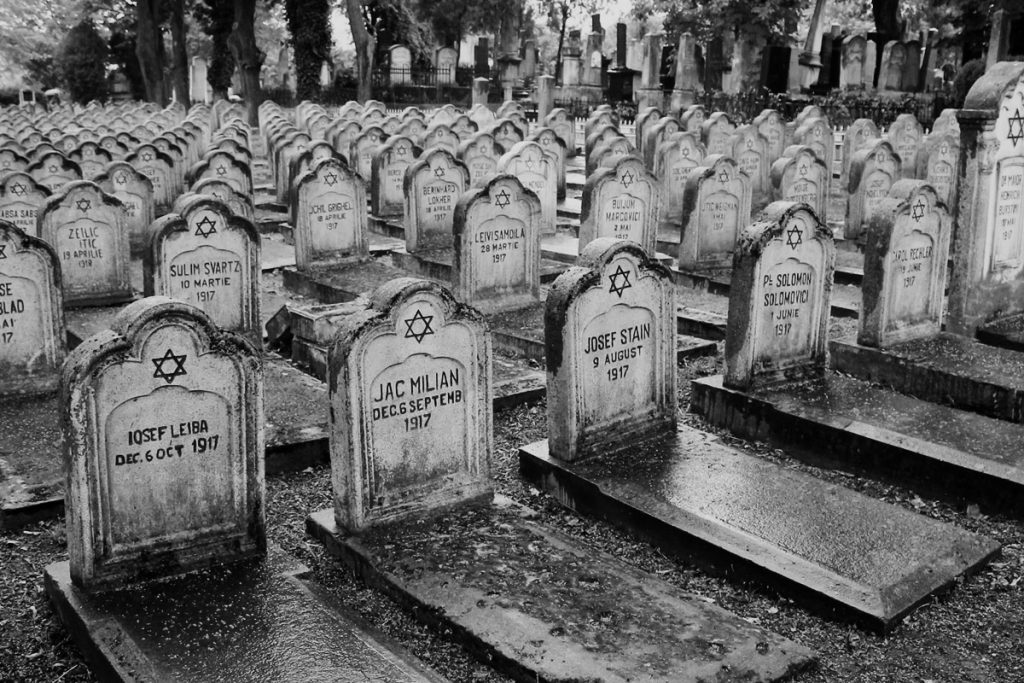 Povestea pogromului de la Iași, momentul negru din istoria României. Va fi comemorat cu o ședință solemnă în Parlament