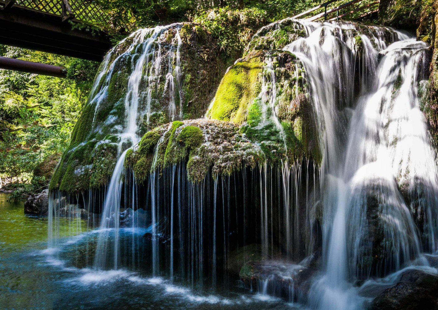 Putea fi evitată prăbușirea cascadei Bigăr? Ce spun specialiștii