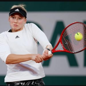 Cine este jucătoarea care a eliminat-o pe Serena Williams de la Roland Garros. Surpriză uriașă pentru rivala Simonei Halep