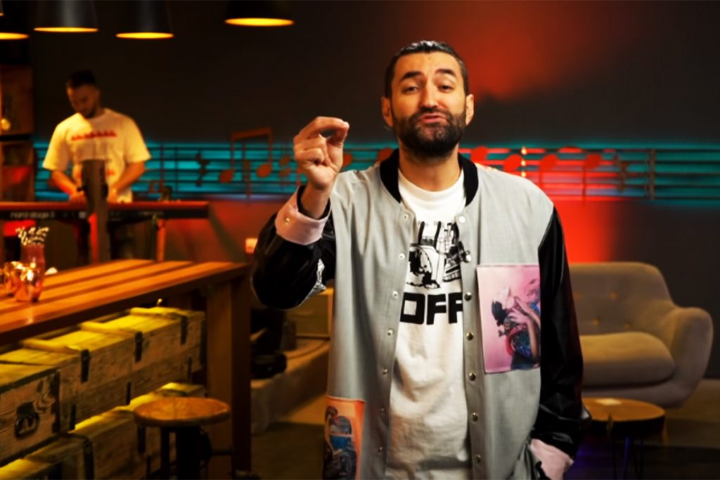 Smiley, măsuri drastice. A concediat jumătate din angajaţii săi. Câţi bani are în conturi şi de ce a luat această decizie