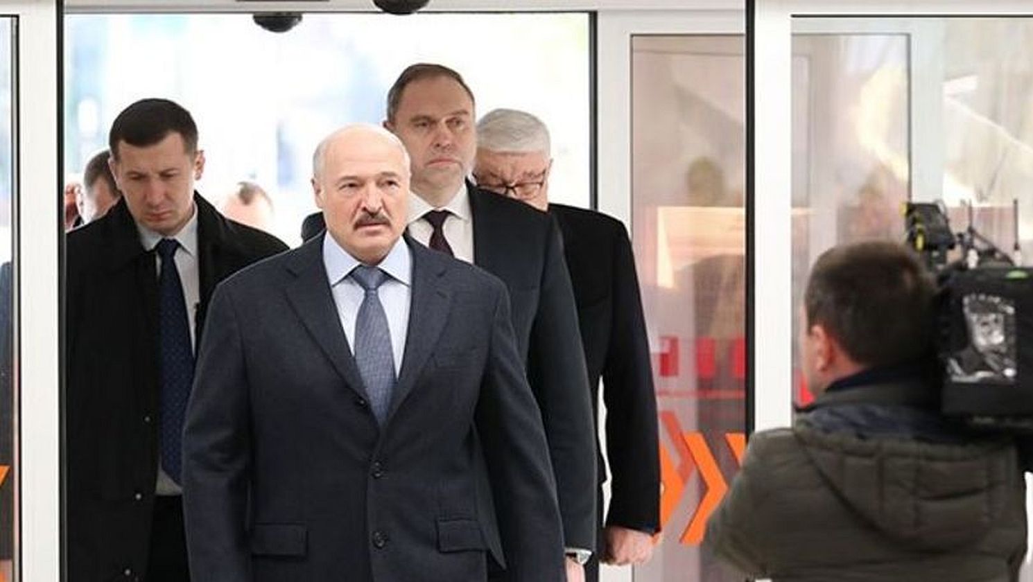 Tara din Europa in care cetatenii nu mai au voie sa plece in strainatate. Amenintarea facuta de autoritati