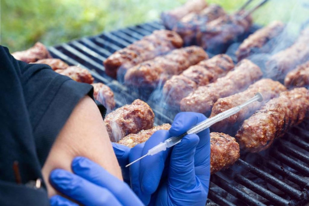 Te vaccinezi la Obor şi primeşti gratis “mici cu de toate”. Primarul Sectorului 2 confirmă: “E pe bune, nu e glumă”