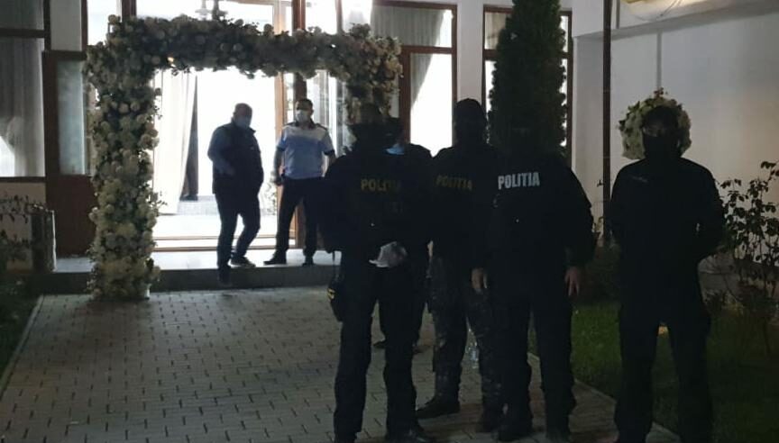 Un barbat a fost amendat de Politie pentru ca s-a casatorit