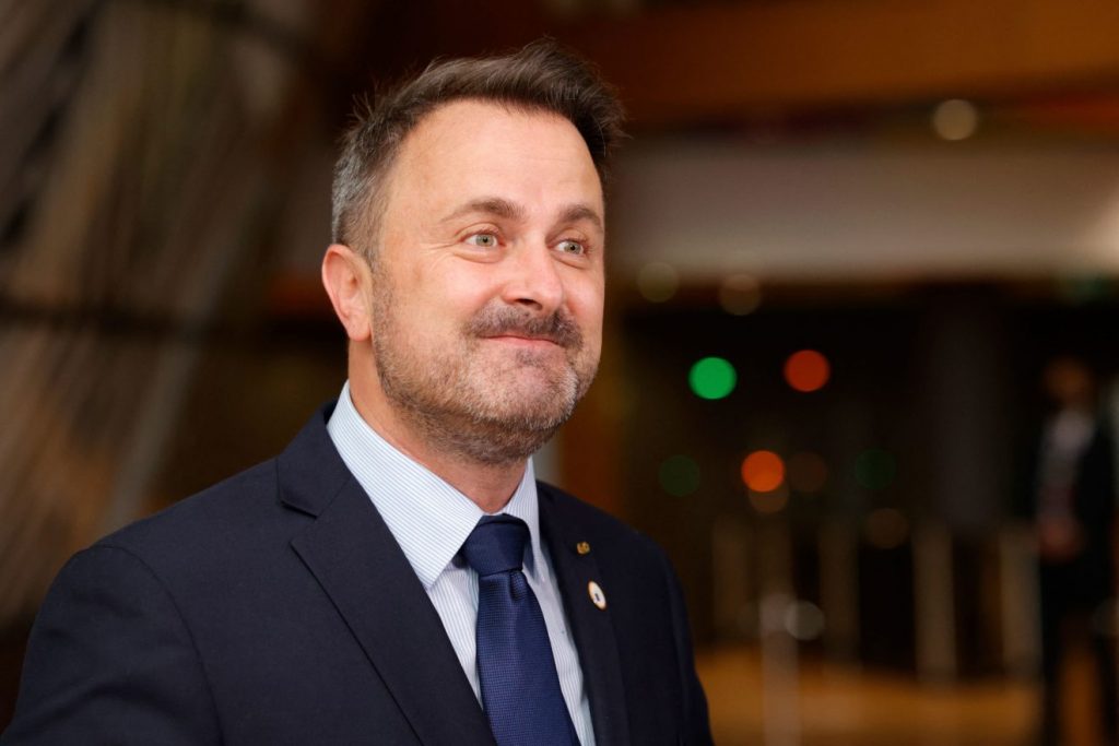 Premierul Luxemburgului are covid-19. Xavier Bettel, depistat poztivit la doar câteva zile de la şedinţa la care a fost prezent şi Iohannis