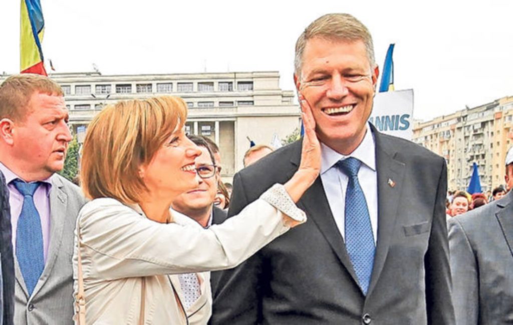 Familia Iohannis nu are bijuterii, masini sau obiecte de arta