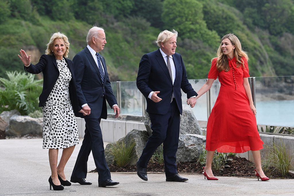 Jacheta cu care Jill Biden face furori în Marea Britanie. De ce este atât de deosebită
