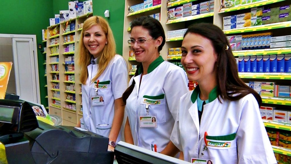 Câți bani câștigă, de fapt, o farmacistă care lucrează pentru Catena