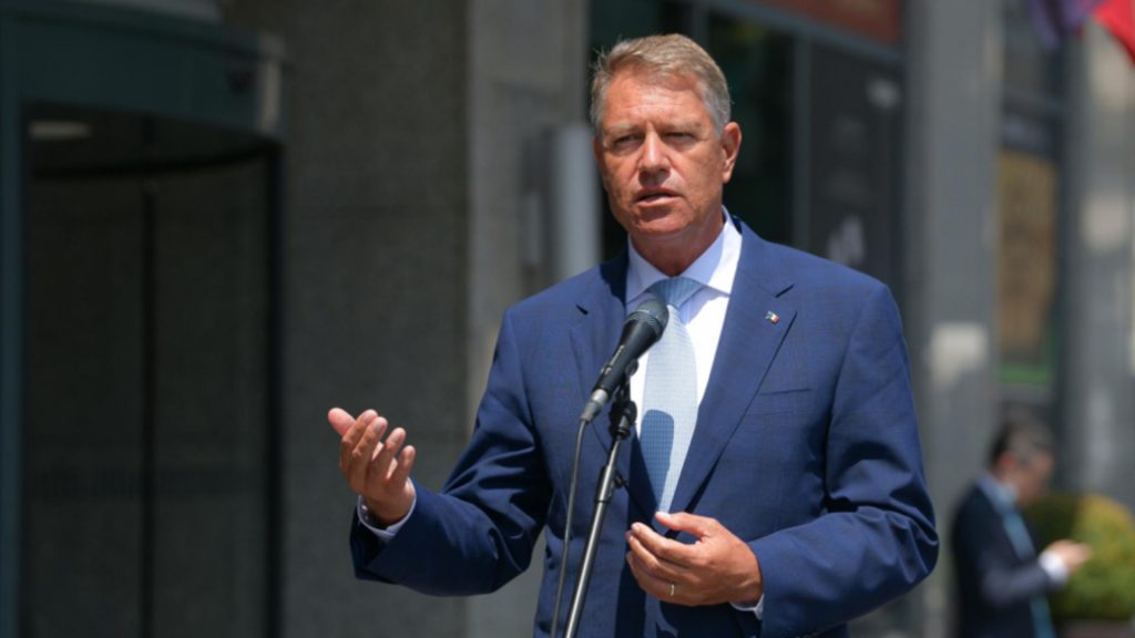 Ce mesaj a transmis Iohannis militarilor români la finalul misiunii din Afganistan. „Cel mai greu preț plătit este cel de sânge și lacrimi”