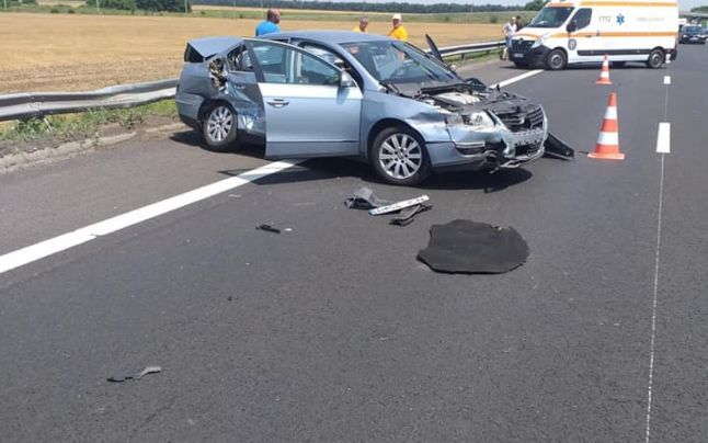 Accident înfiorător pe A2, unde un copil a fost proiectat prin parbrizul unei mașini