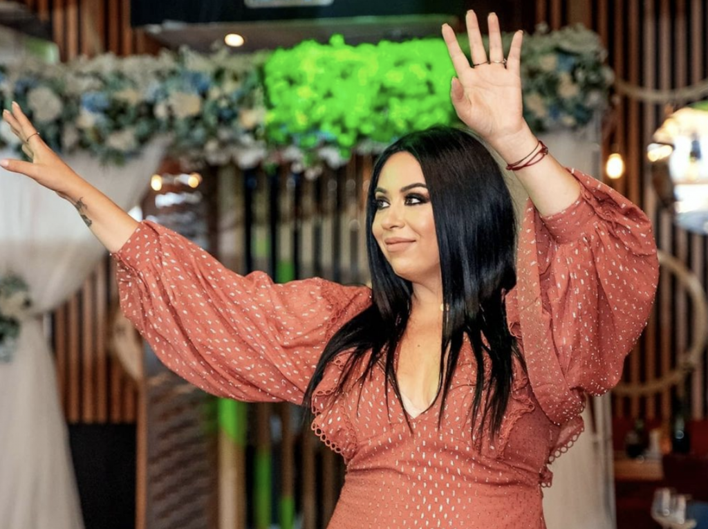 Oana Roman se pregăteşte de nuntă. Vedeta se recăsătoreşte cu Marius Elisei: „Va fi petrecere mare, îmi voi face rochie aşa cum îmi doresc”