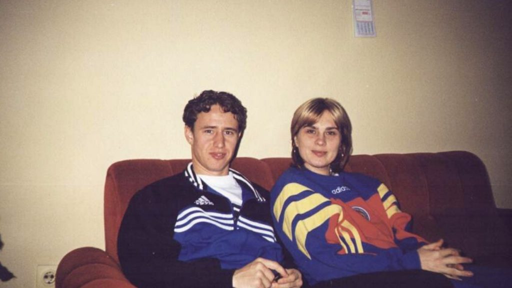 Laureniut si fosta sotie, Mariana Pfeiffer, au impreuna un baiat