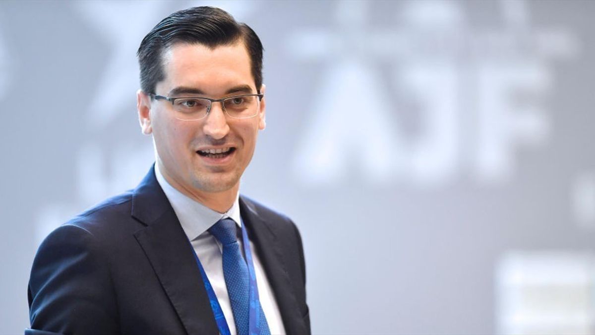 De ce nu a mai ajuns Daniel Pancu sa fie selectioner la nationala de tineret. Burleanu s-a razbunat si l-a taiat de pe lista