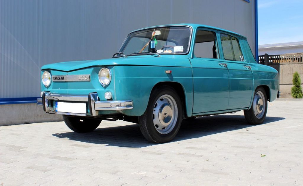 53 de ani de la apariția primei mașini Dacia. S-a aflat secretul modelului oferit cadou lui Nicolae Ceauşescu