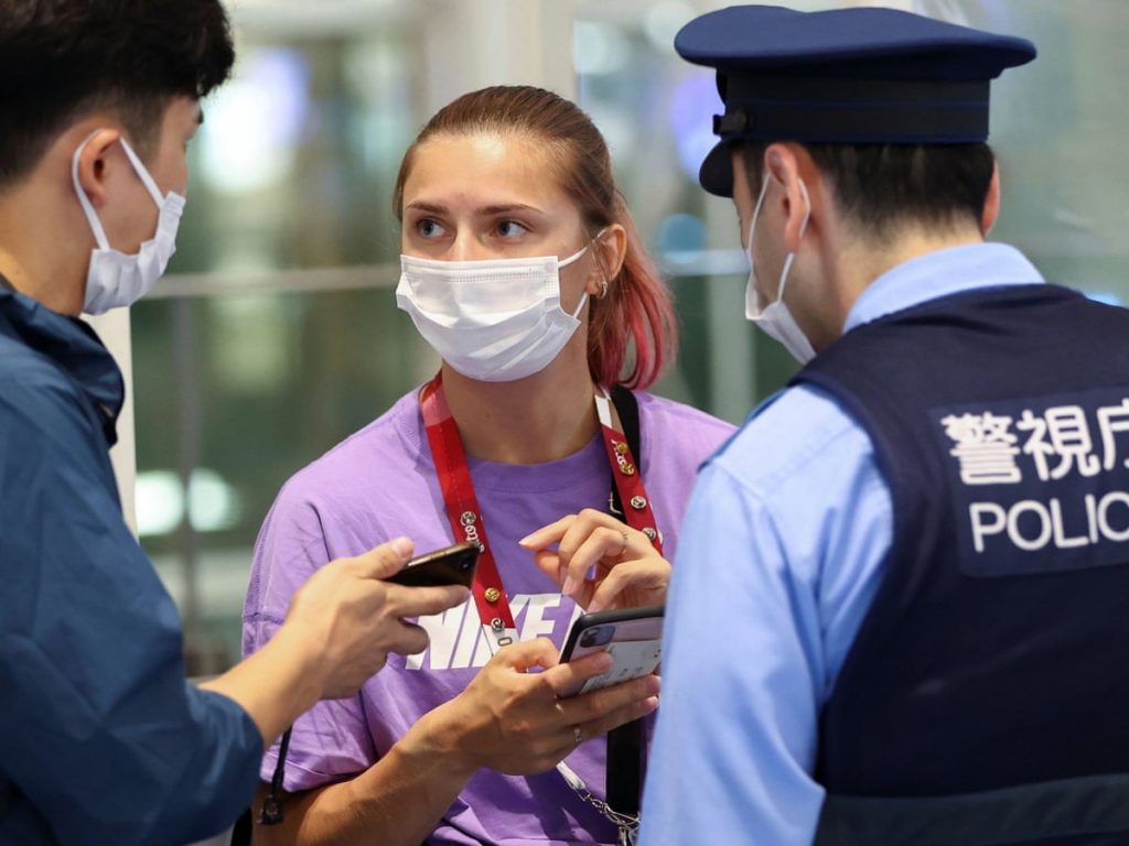 Fuga nu e rușinoasă. Depinde de direcție