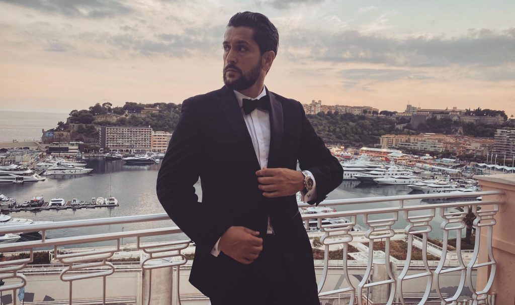 Cezar Ouatu, îndrăgostit lulea de iubita lui. Artistul se gândeşte deja la copii. „Căsătoria ar fi însă o încununare oficială” EXCLUSIV