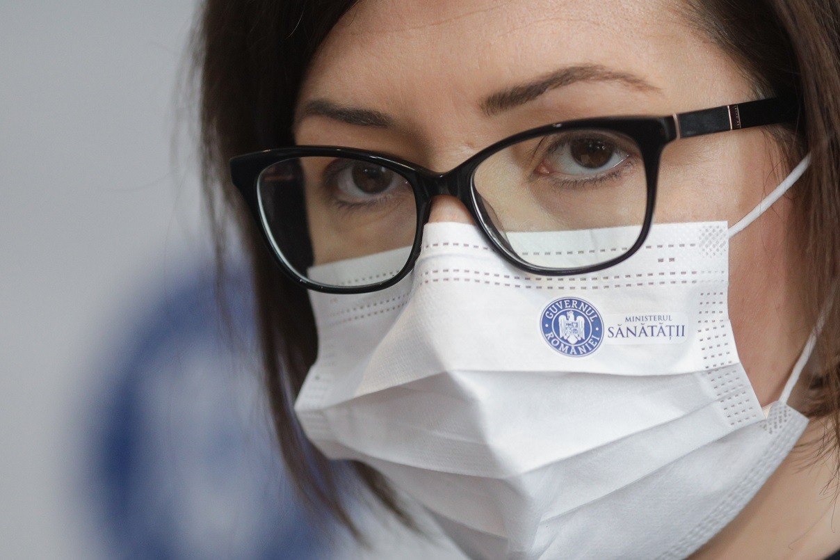 Ministrul Sănătății face o excepție pentru unii elevi. Ce tipuri de măști vor fi permise în școli