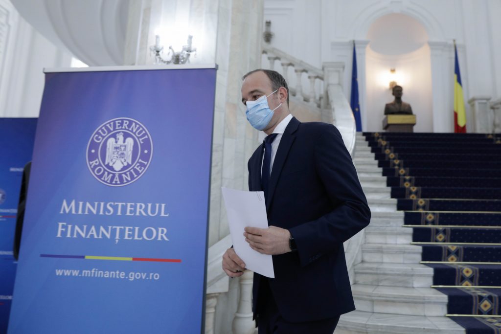 Gata cu drumurile inutile pentru acte. Ministrul Finanțelor anunţă digitalizarea administraţiei publice