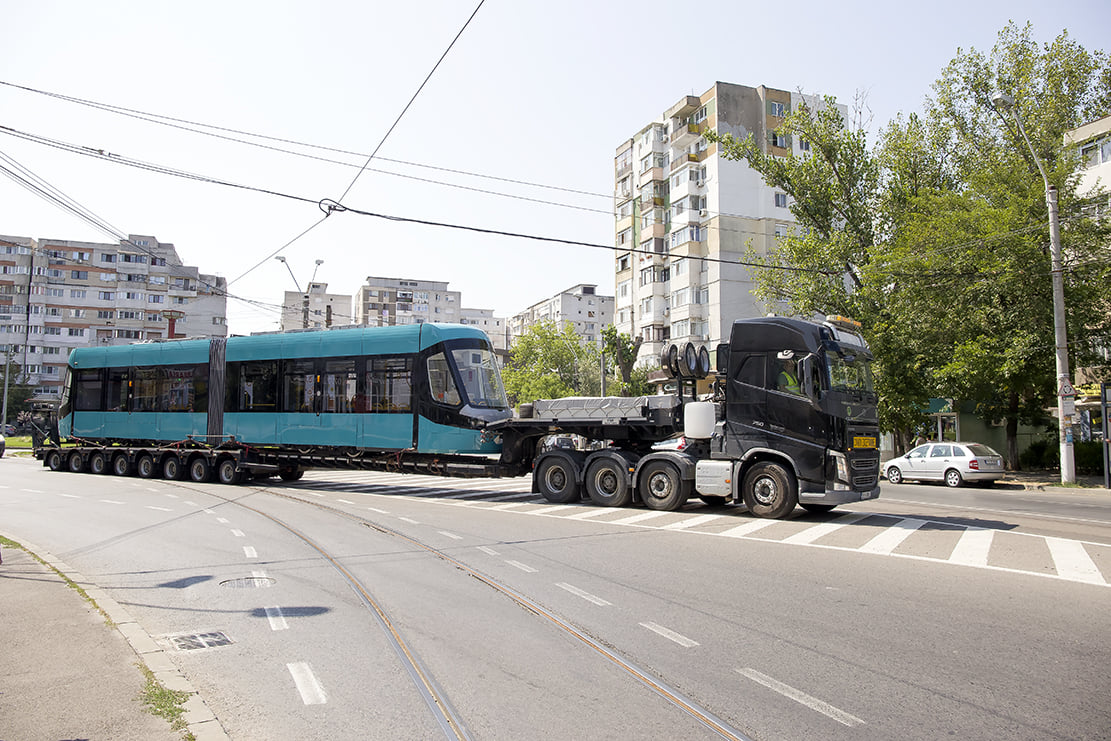 Care este orașul din România în care a fost adus primul tramvai nou