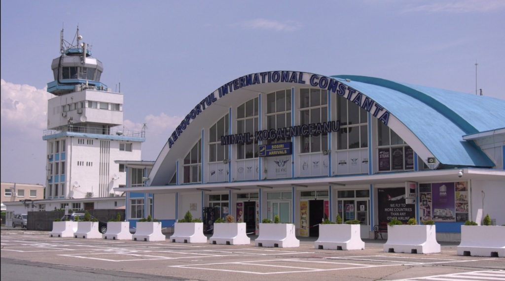 Pandemia de Covid-19 creează noi turbulențe în industria aeriană. O nouă criză este preconizată în acest an