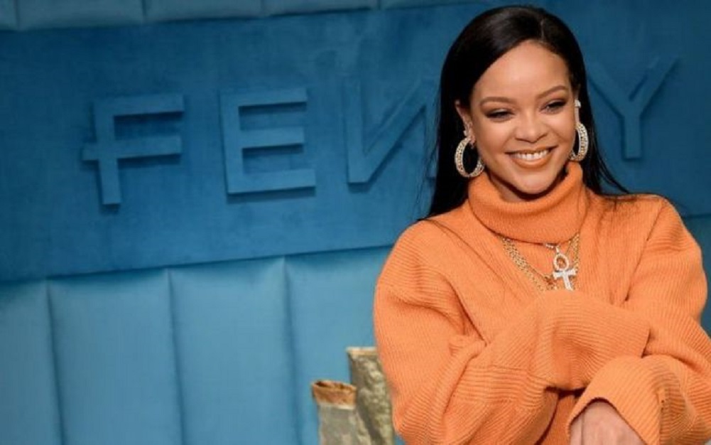 Rihanna a devenit cea mai bogata cantareata din lume