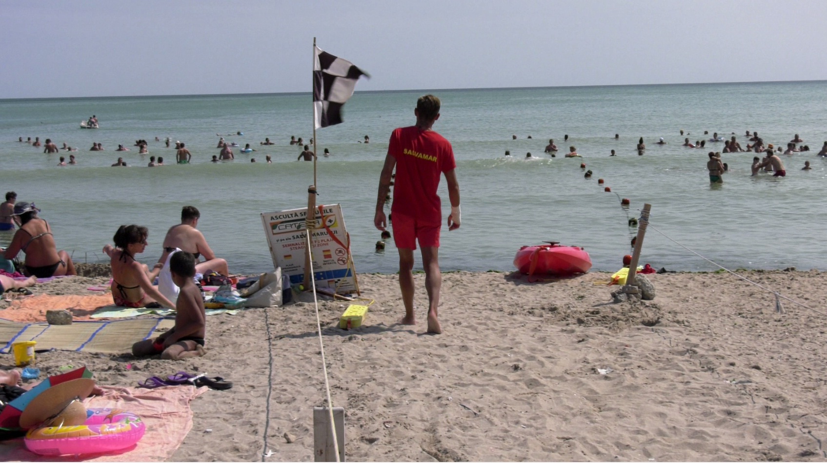 Un salvamar a fost bătut de patron. la Costinești