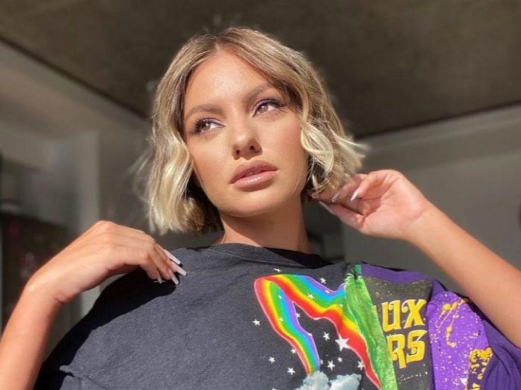 Ce nu mai are voie să facă Alexandra Stan de când s-a căsătorit. „Eu aş vrea, dar nu mă lasă soţul”