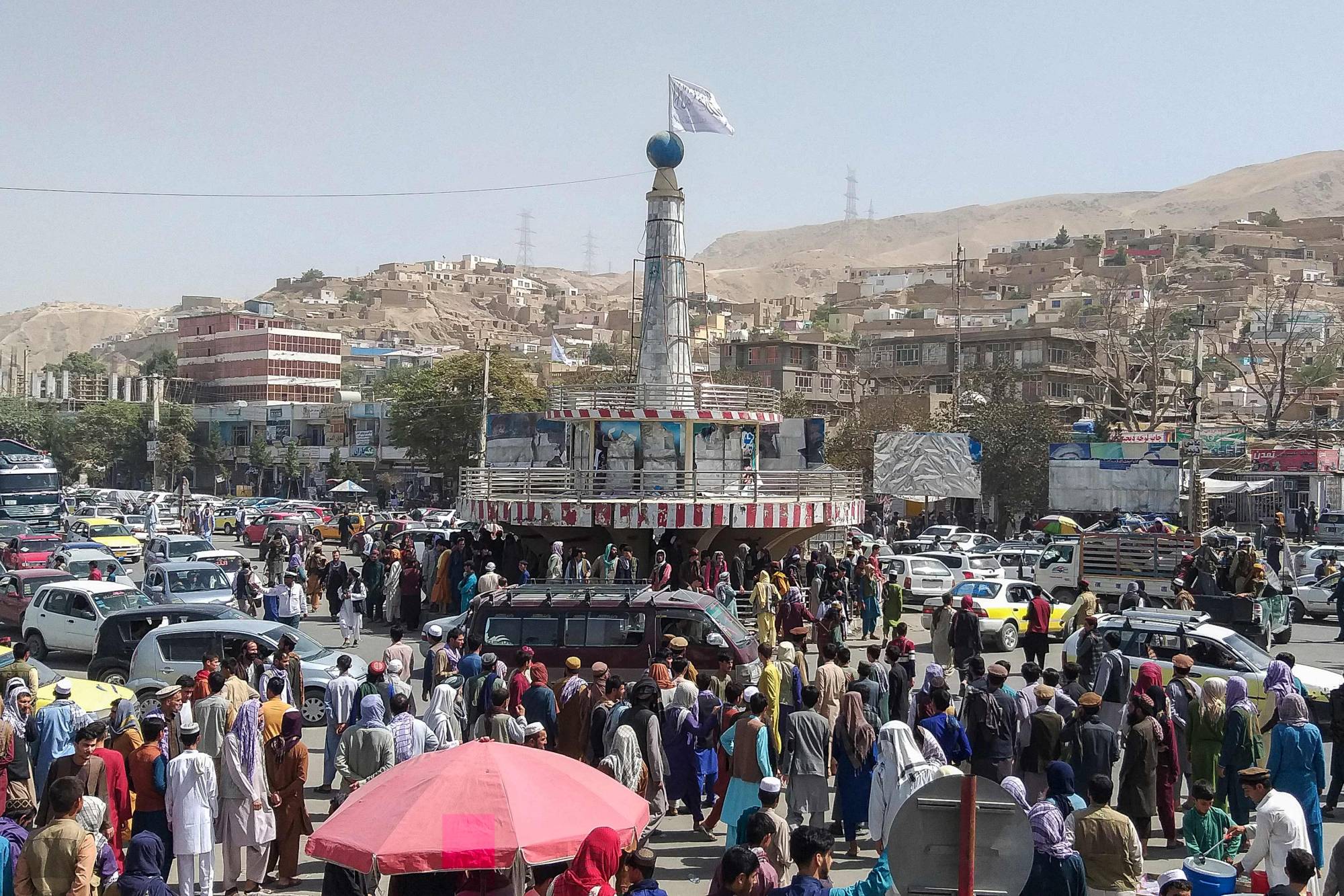 talibanii au intrat în Kabul