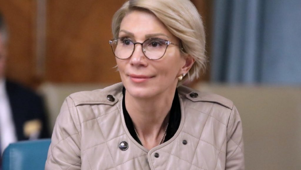 Raluca Turcan pleacă de la Ministerul Muncii? Motivul pentru care ministrul şi-ar putea pierde funcţia