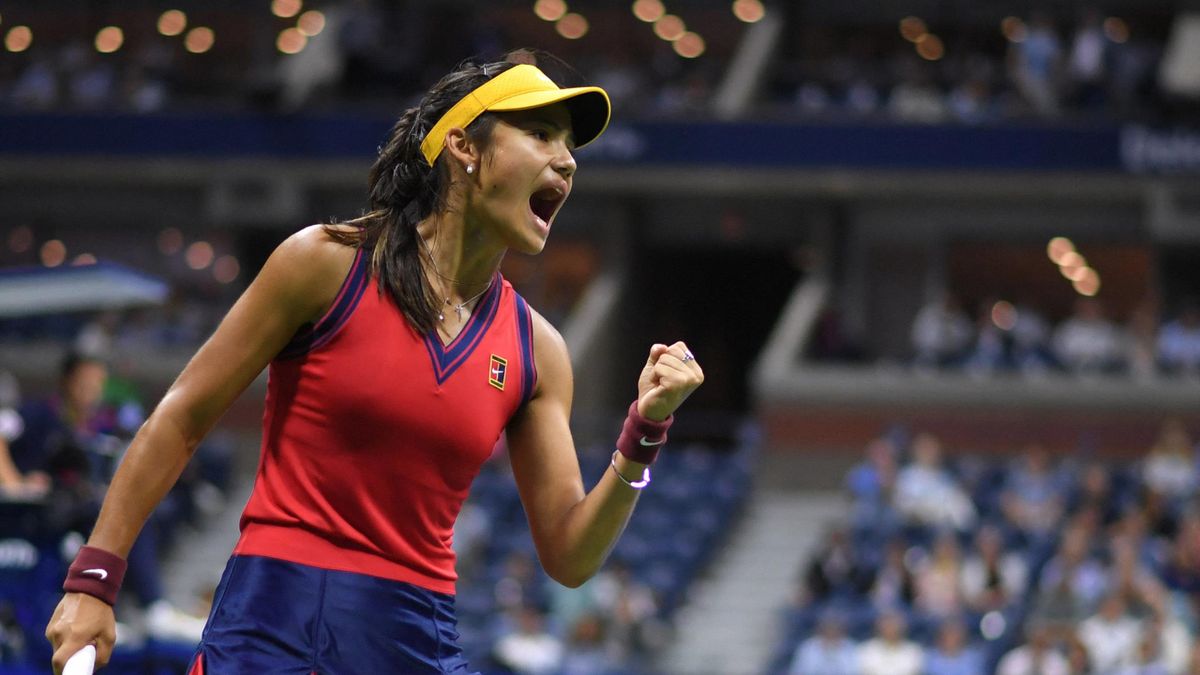 Emma Raducanu, performanta de zile mari. Sportiva a depasit peste 100 de jucatoare în WTA