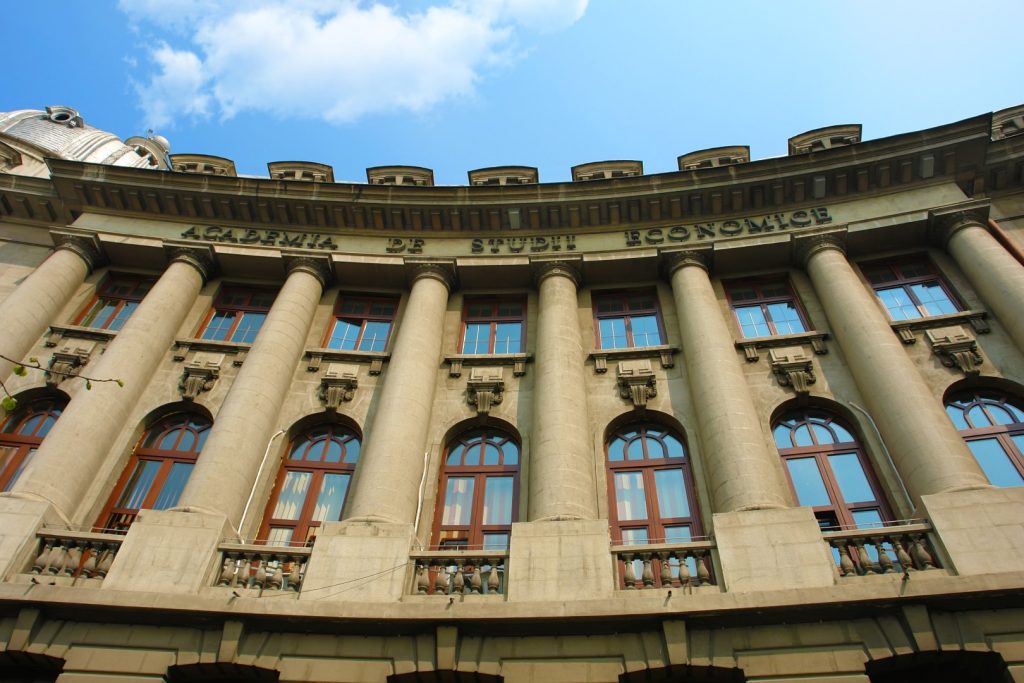 ASE, cea mai buna universitate din Romania