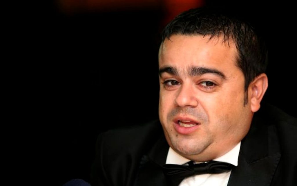 S-a tras cu mitraliera la o nuntă la care cânta Adrian Minune. Ce s-a întâmplat când manelistul a cerut să se oprească tot