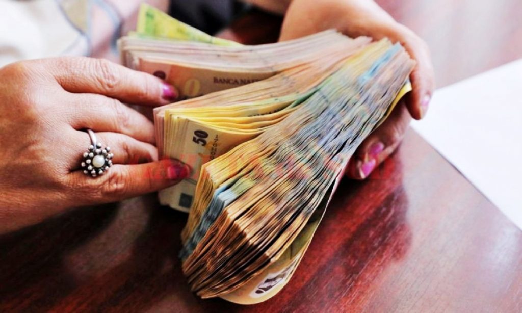 Amenzi de zeci de mii de lei pentru românii care nu respectă această regulă. Nu e de joacă