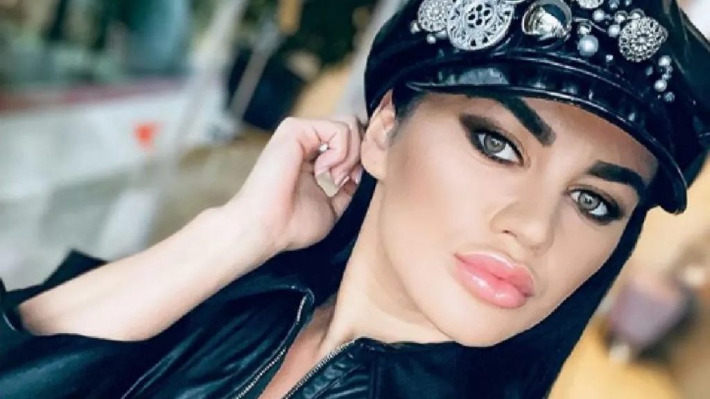 Carmen de la Sălciua a amuţit când a citit comentariul lăsat de un fan. Are legătură cu fostul soţ