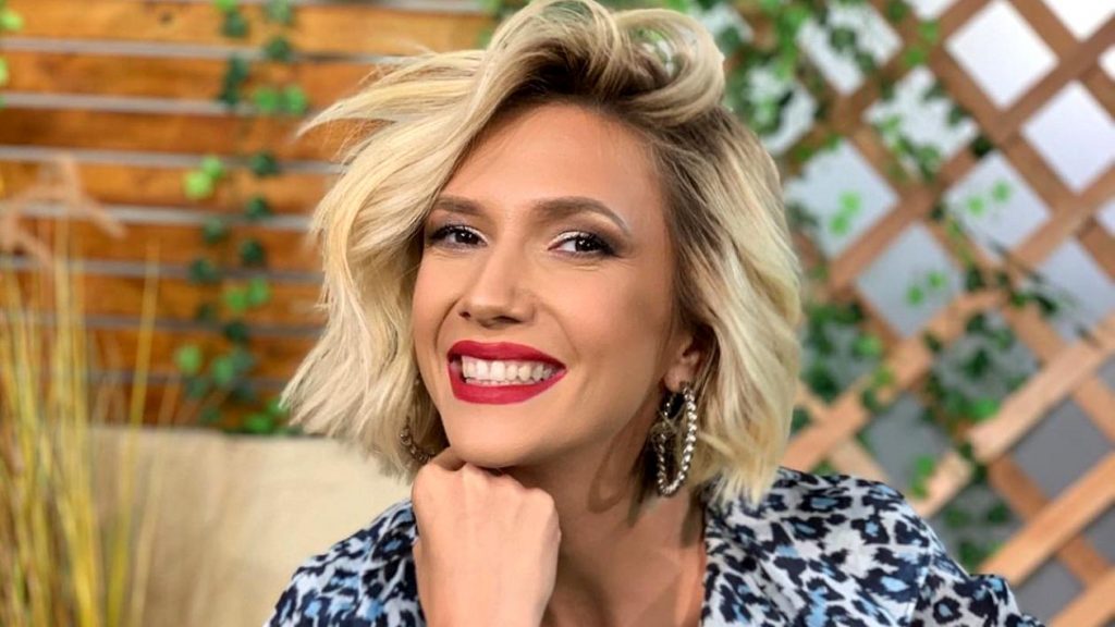 Cum se simte Adela Popescu, infectată cu Covid-19. Noi informații despre starea vedetei PRO TV