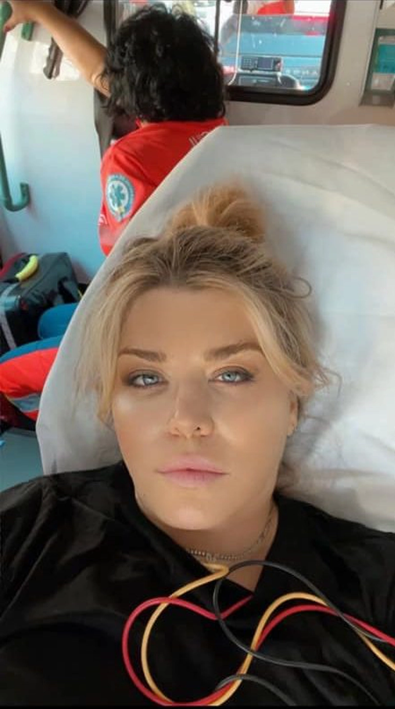 Cum se simte Loredana Groza după externarea din spital