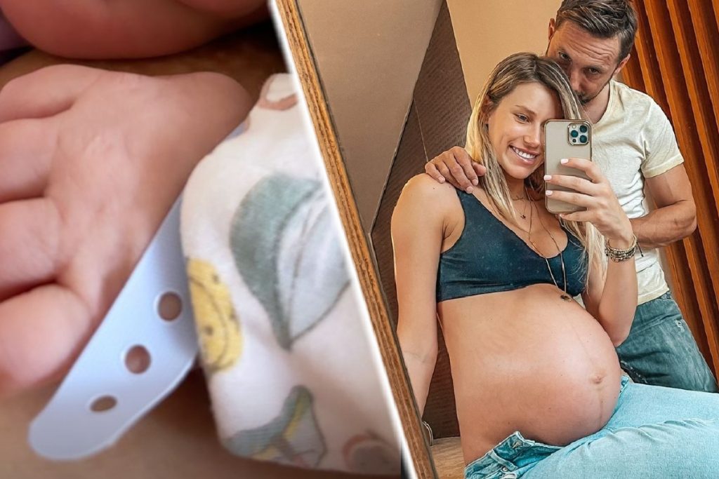 Gabriela Oțil a născut. Prima imagine cu băieţelul lui Dani Oțil de la Neatza: „M-am topit”