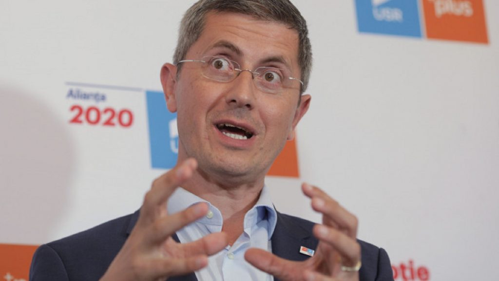 Demisie în bloc. Miniștrii USR PLUS renunță la funcţii în semn de protest față de premierul Florin Cîțu. Rareș Bogdan: „Este un premier foarte bun”