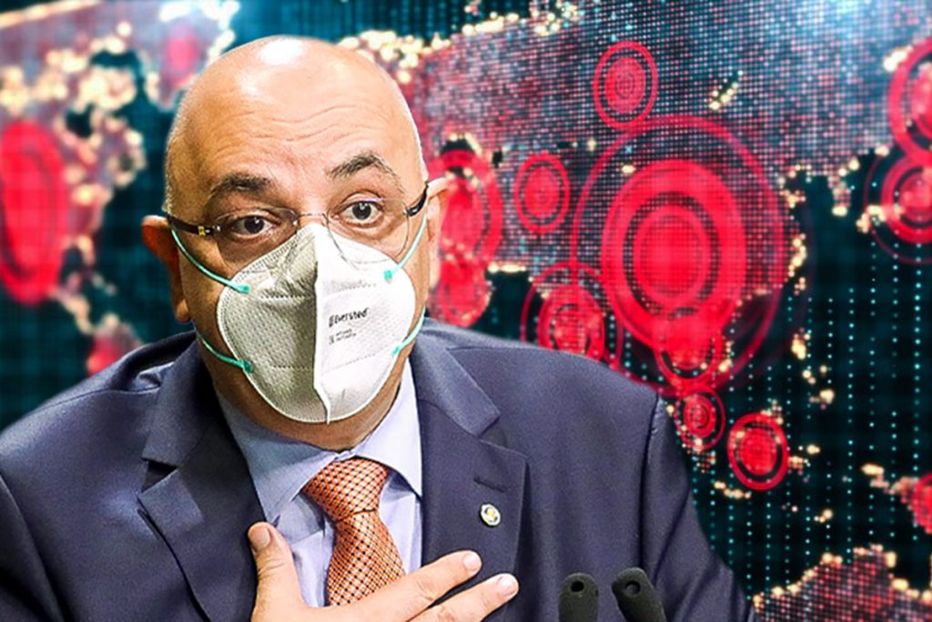 Recomandările lui Raed Arafat pentru români în valul 4. Ce trebuie să faci dacă ești simptomatic