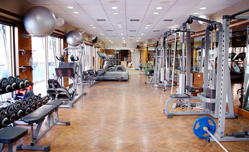 Rectorul Universităţii de Vest din Timişoara dorește acces în toate sălile de sport, indiferent de rata de infectare, daca se prezintă certificatul verde