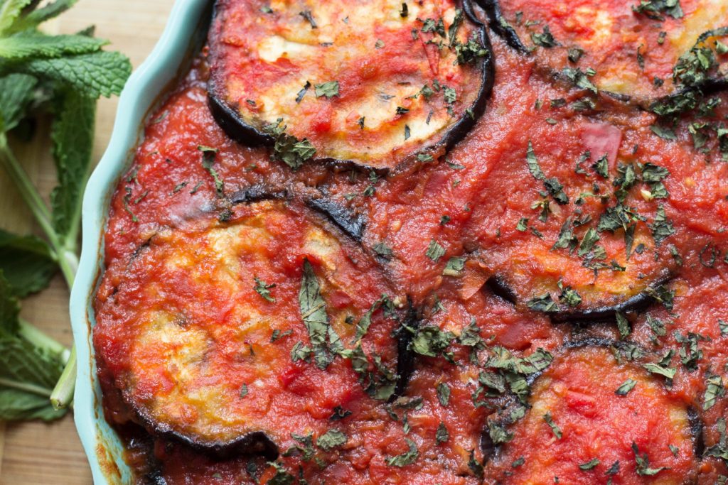 Vinete greceşti, un preparat de neratat la început de toamnă. Te vei îndrăgosti de reţeta asta