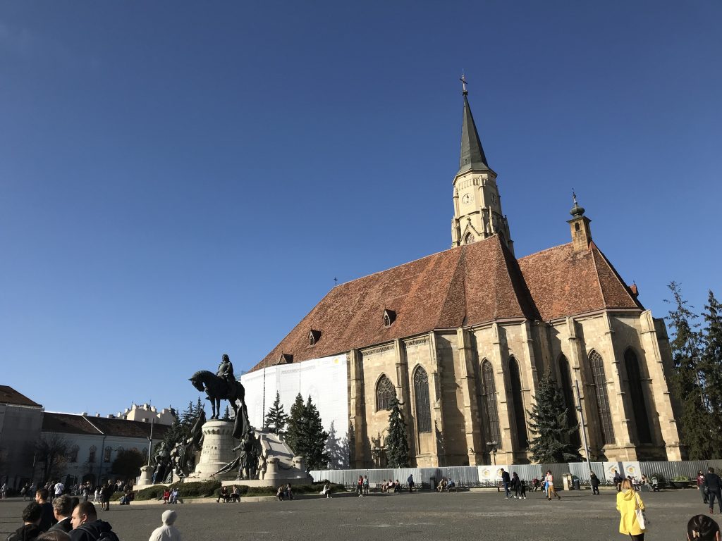 Cluj-Napoca se pregătește de intrarea în scenariul galben. Ce restricții vor fi introduse vineri dacă rata incidenței nu scade