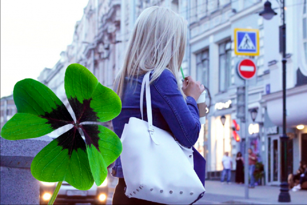 Ce e bine să porți în geantă ca să ai noroc. Greșeala pe care o fac multe persoane