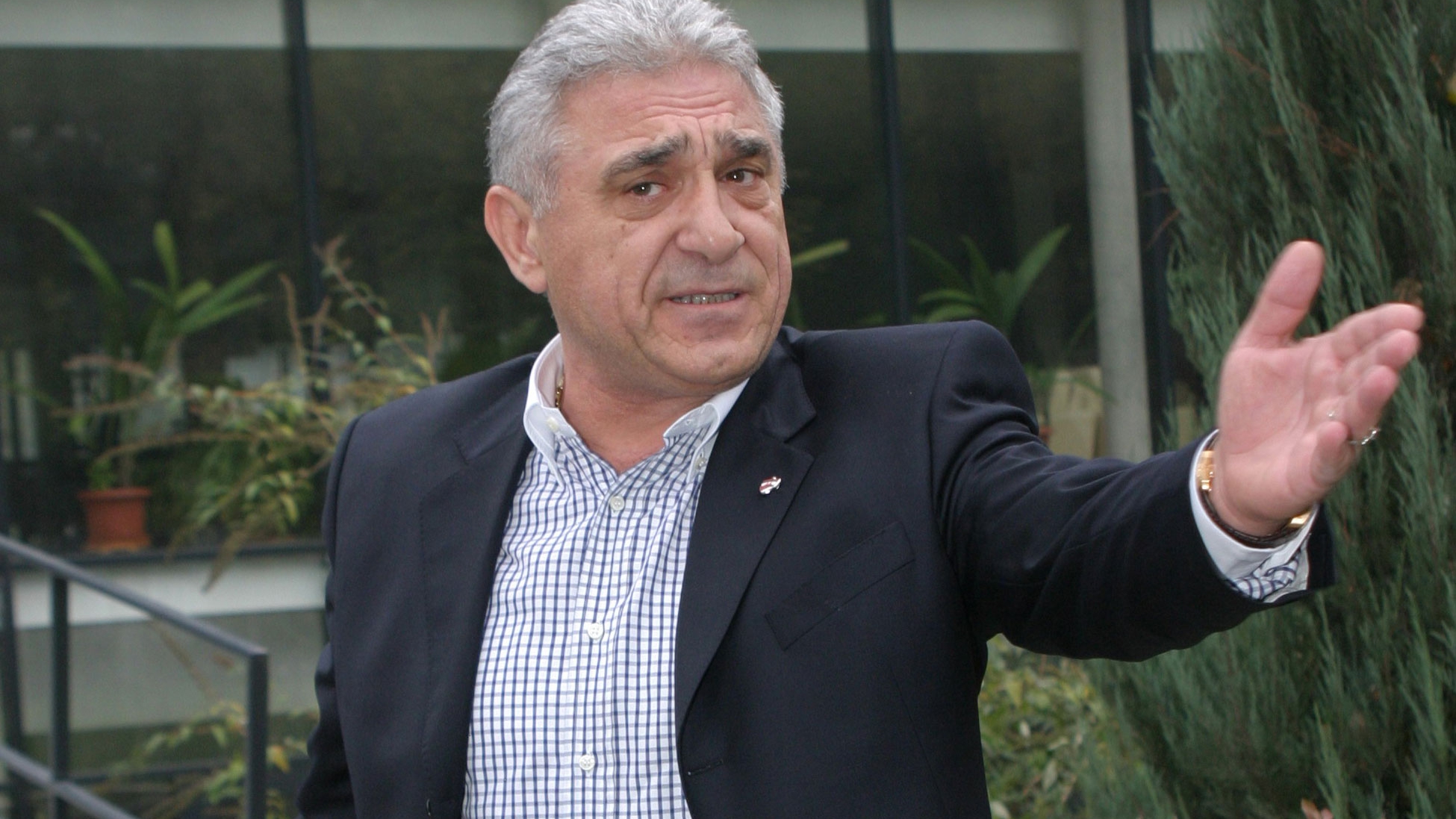 Pensia alimentara uriasa pe care o cere fosta amanta lui Ioan Becali. E dincolo de orice imaginatie