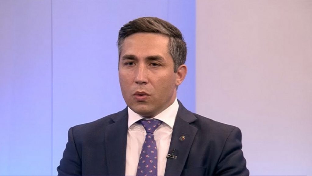 Valeriu Gheorghiță, despre vaccinarea cu cea de-a treia doză în România. Cine se va imuniza în octombrie