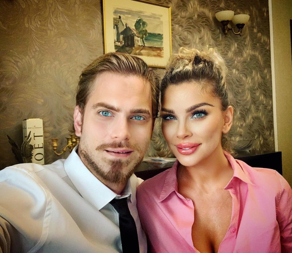 Alina Laufer, de urgență la spital cu unul dintre gemeni. Ce s-a întâmplat