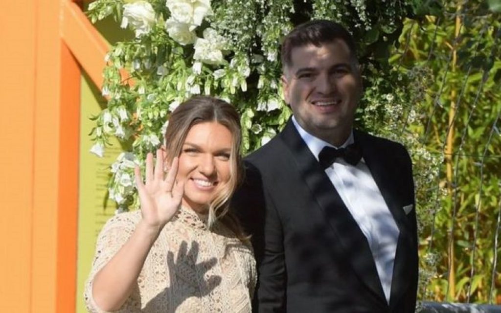 Ce făcea Toni Iuruc în timp ce Simona Halep juca din greu la un turneu. Soţul sportivei, prins în fapt